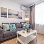 Cozy & Parking - Subject To Availability