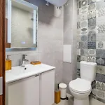 Cozy & Parking - Subject To Availability Apartament *