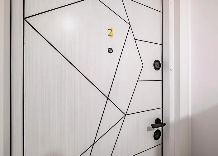 Cozy & Parking - Subject To Availability Апартамент *