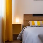 Cozy & Parking - Subject To Availability * 바르나