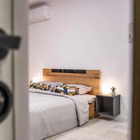 Cozy & - Parking - Subject To Availability Apartment Varna