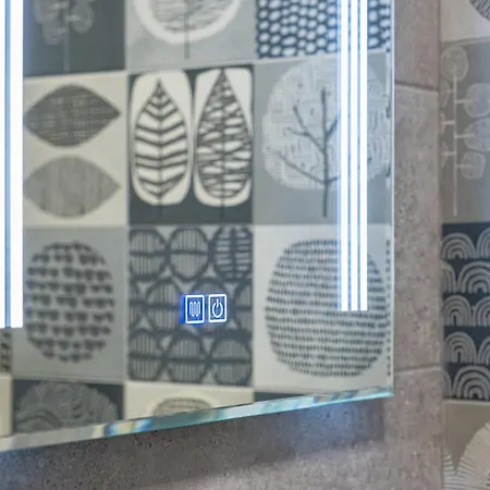 Cozy & Parking - Subject To Availability Apartamento *