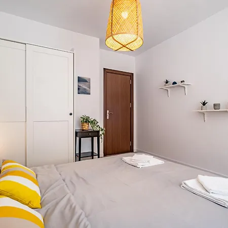 Cozy & Parking - Subject To Availability Varna